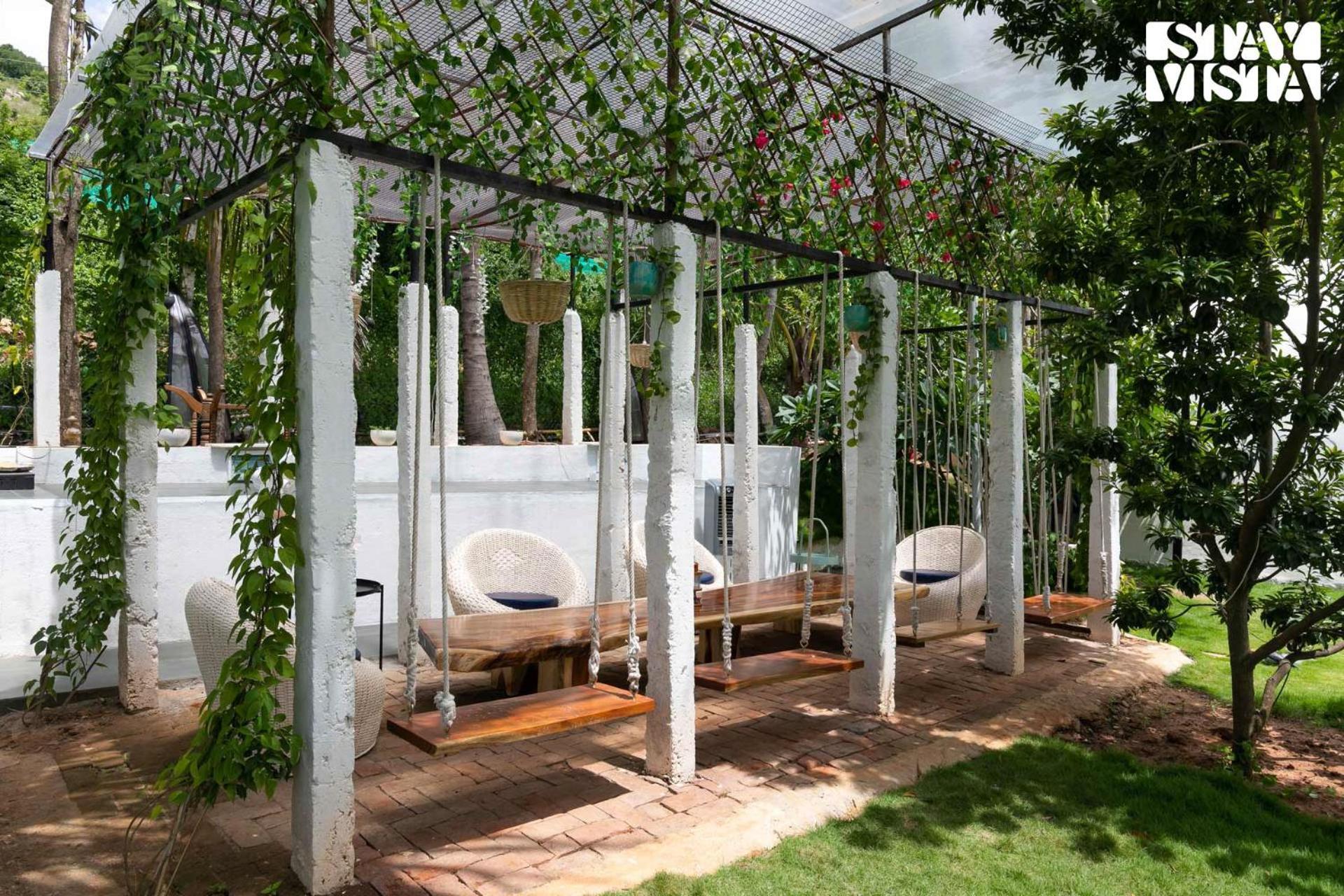 Stayvista At Shwaas Mysore With Private Pool Екстериор снимка